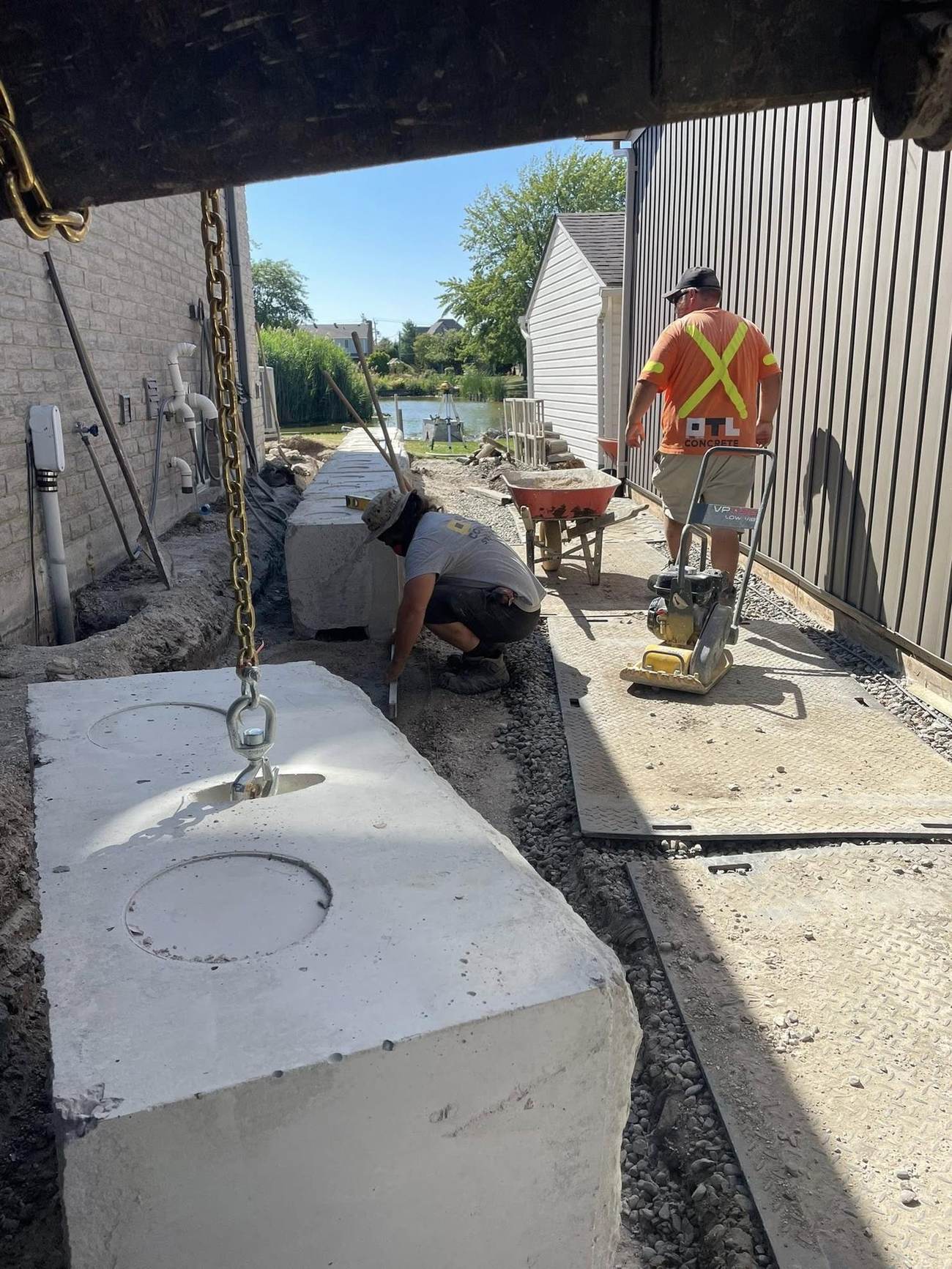 Large structural concrete block job